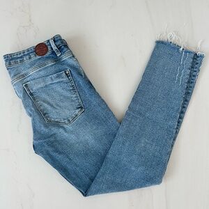 Zara Light Blue Cropped Jeans